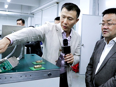District Mayor Gu Yaohui went to Linkage Technology to conduct high-quality development research